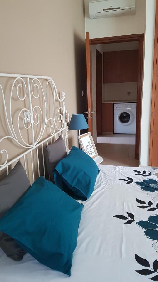 Kerynia Apartments Paphos Kültér fotó