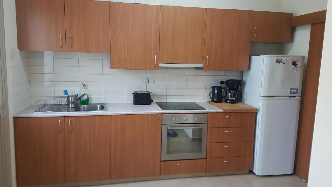 Kerynia Apartments Paphos Kültér fotó