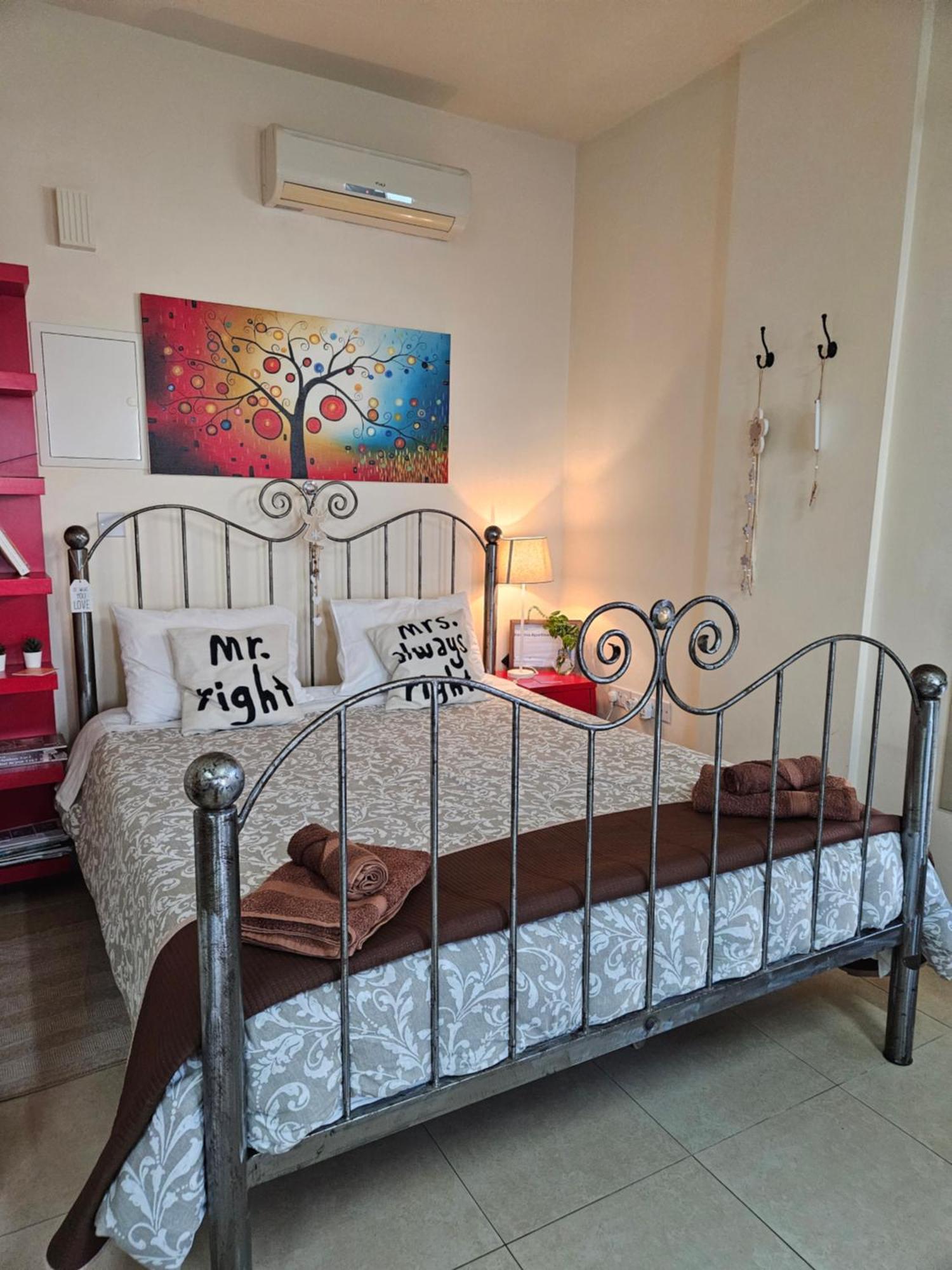 Kerynia Apartments Paphos Kültér fotó