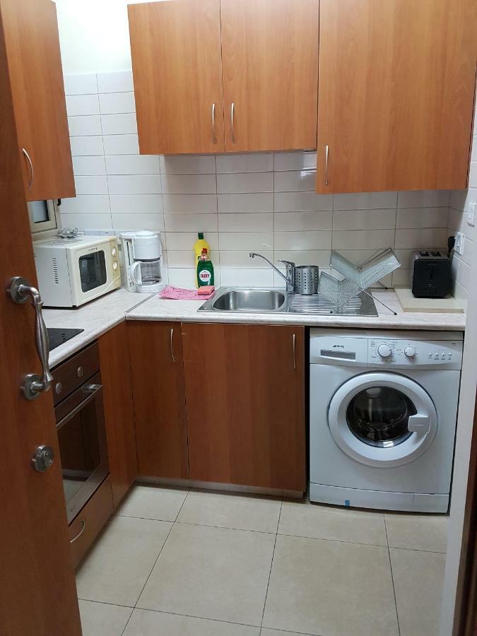 Kerynia Apartments Paphos Kültér fotó